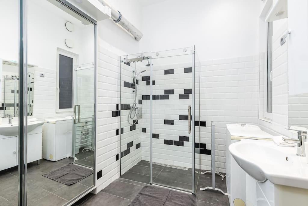 בודפשט Bold Base Apartment מראה חיצוני תמונה