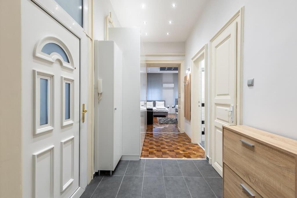 בודפשט Bold Base Apartment מראה חיצוני תמונה